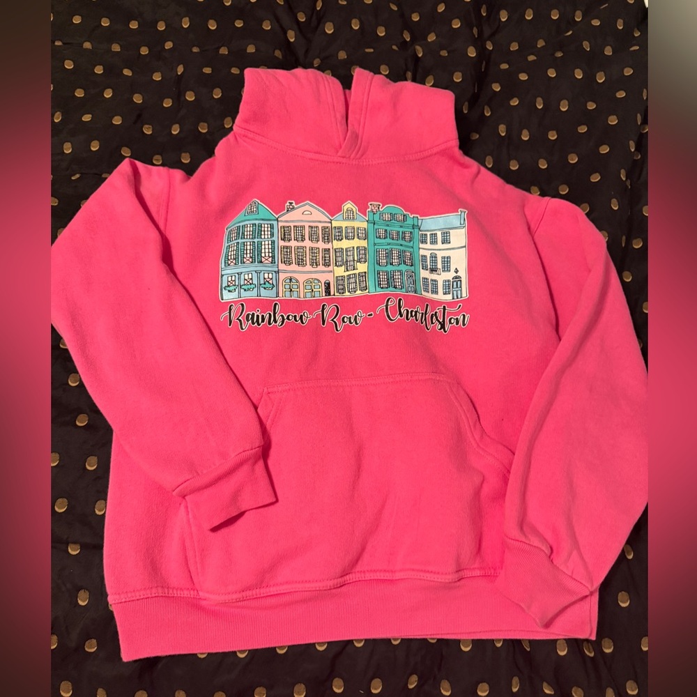 Kids Pink Charleston Rainbow Row design Hoodie.
Sz: L ( 14-16)
